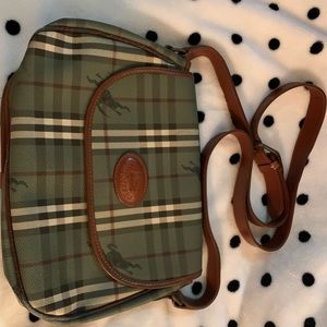 Vintage Burberry crossbody purse